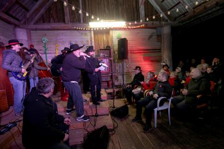 Otvoritev Razstave in pustni podcast 20 Foto Ljubo Vukelič